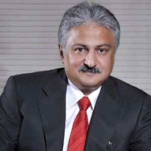 Sanjay Kapoor steps down as Micromax chairman