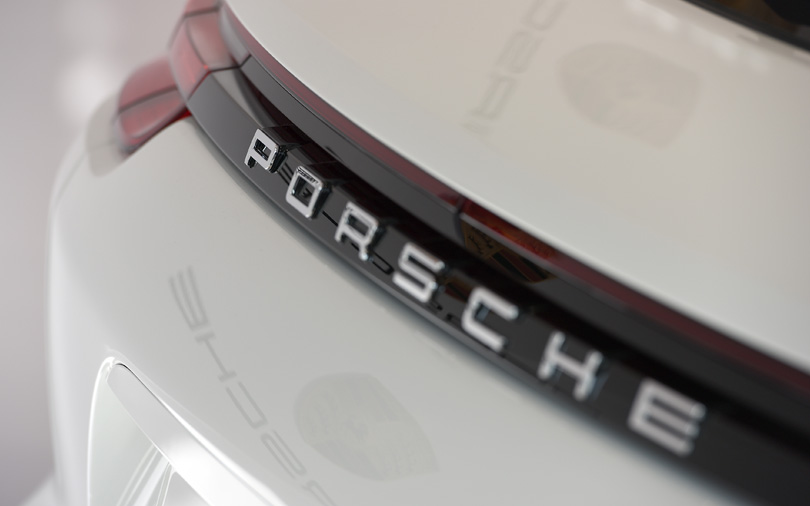 German automaker Porsche tests in-car apps based on blockchain