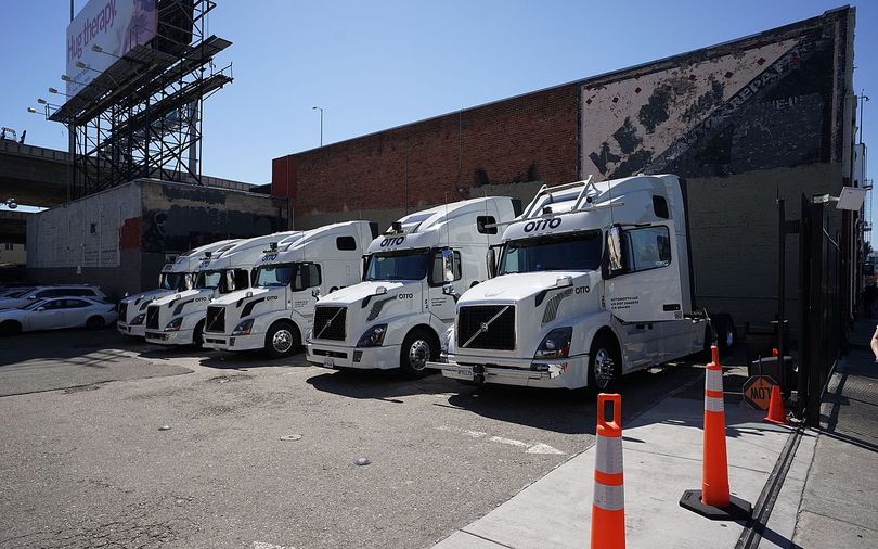 Uber hits the brakes on self-driving trucks, will now focus solely on cars