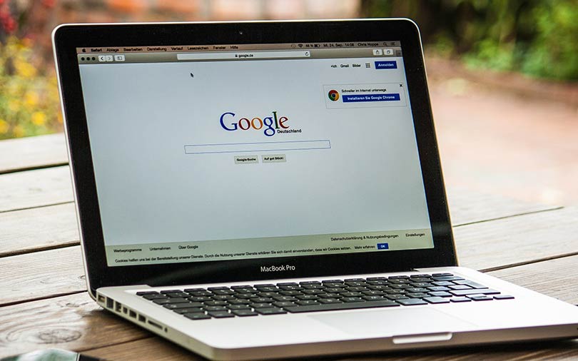 Users will soon be able to comment on Google search results