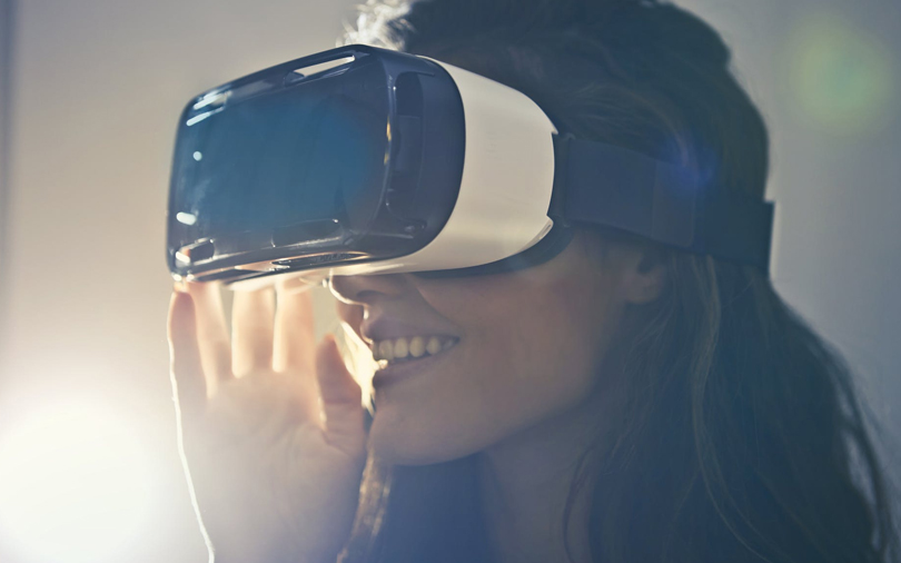 AR and VR-enabled stores to attract 100 mn customers by next year: Gartner