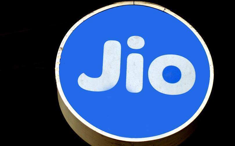 Jio set to disrupt cloud business; US court refuses to reopen racial bias case against TCS