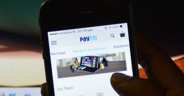 InBrief: Paytm adds 2% fee on loading wallets using credit cards; WhatsApp to roll out ads on status