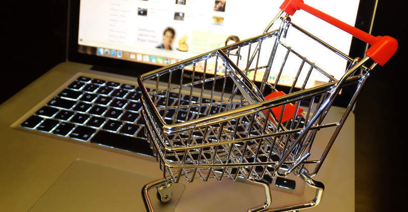 Govt reinstates prohibition of non-essential delivery by ecommerce cos till May 3
