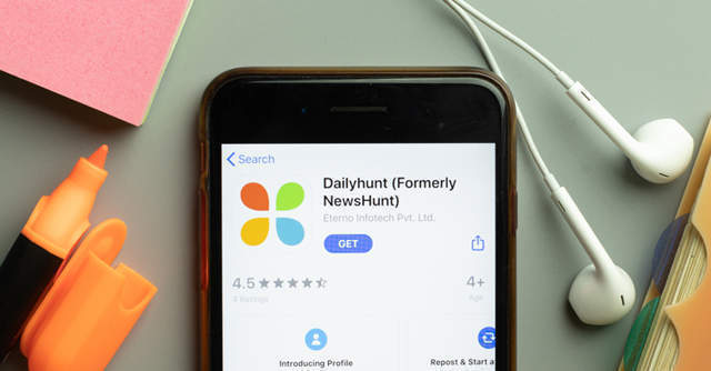 Dailyhunt gets Twitter Moments integration