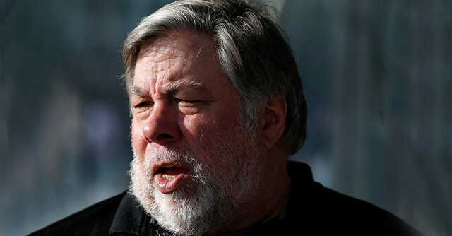 Apple co-founder Steve Wozniak announces new space venture