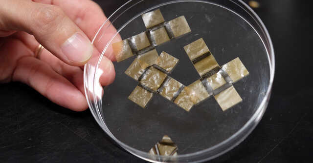 Scientists develop self-folding paper that can be used as ‘intelligent’ green products