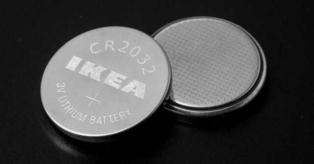 This battery is washable, stretchable and may cost the same as standard one