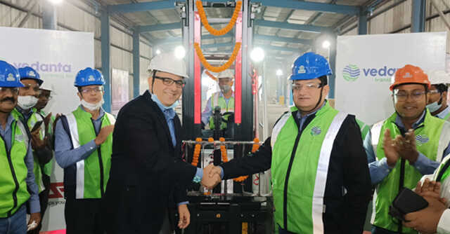 Vedanta Aluminium to induct smart e-forklifts in its fleet
