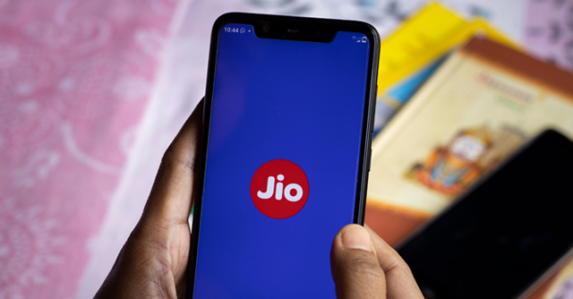 Reliance Jio shipped close to 2 million units of Jio Phone Next in Q4 21, report