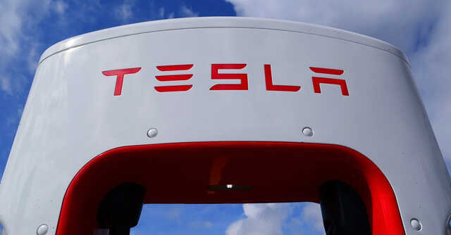Tesla to accept payments in Dogecoin at Santa Monica charging station