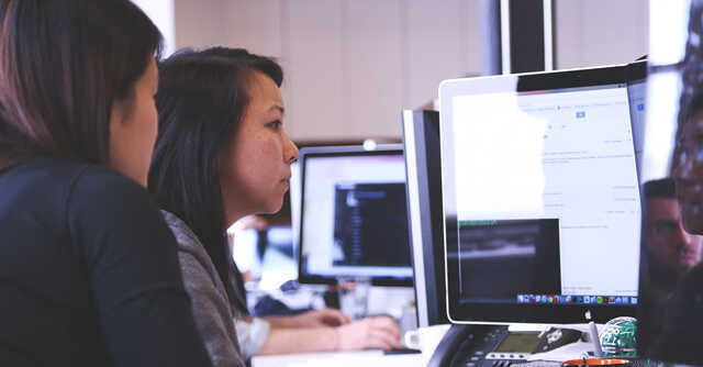 Non-tech women pros find fatter paychecks in coding