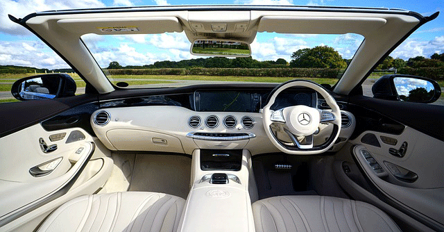Mercedes Benz partners with Google to bring Maps, YouTube into its cars